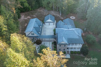 5888 Hidden Oaks Ln, Clover, SC 29710 - photo 4