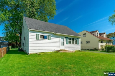 205 Starling Ln, Mount Holly, NJ 08060 - photo 2