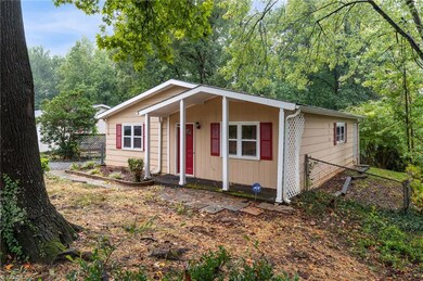 One level living minutes away from downtown Greensboro