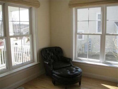 53 Blossom Square, Holden, MA 01520 - photo 6