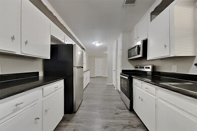 246 Spring Pines Dr, Spring, TX 77386 - photo 5