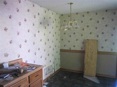 5017 Northbrook Ct, Davenport, IA 52806 - photo 6