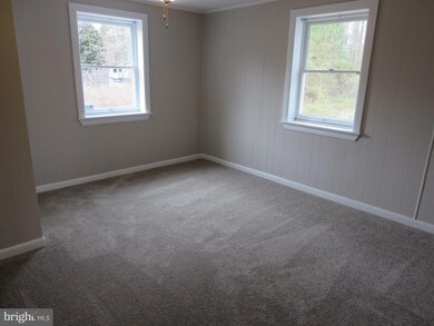 188 Monticello Dr, Colonial Beach, VA 22443 - photo 5