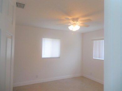 4669 Sutton Terrace S, West Palm Beach, FL 33415 - photo 7