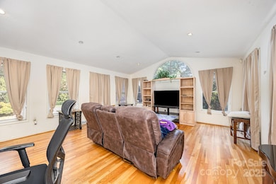 816 W Horah St, Salisbury, NC 28144 - photo 3