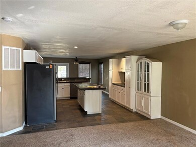 206 S Broadway St, Franklin, KS 66735 - photo 4