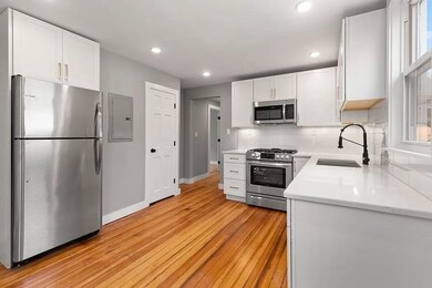 143 Hudson St unit 2, Somerville, MA 02144 - photo 2
