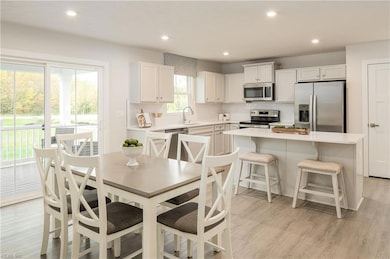 7039 Cunningham Dr, Toano, VA 23168 - photo 5