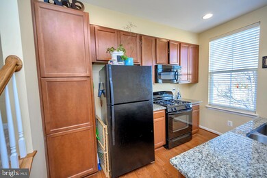 16759 Shingle Oak Dr unit 269, Woodbridge, VA 22191 - photo 7
