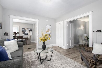 233 E Grove St, Mishawaka, IN 46545 - photo 4