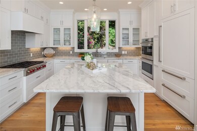 7431 W Mercer Way, Mercer Island, WA 98040 - photo 5