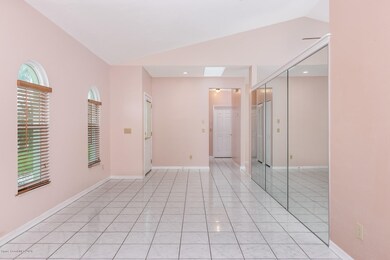 Living / Dining Area
