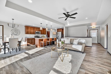 3759 E Callalilly Ln, Appleton, WI 54913 - photo 5