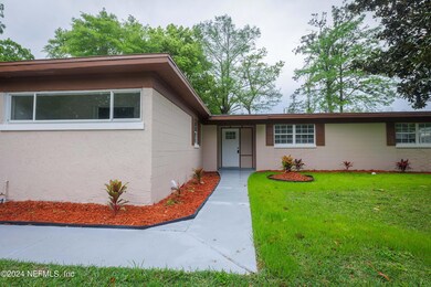 6504 Cooper Ln, Jacksonville, FL 32210 - photo 2
