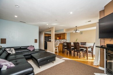 130 Arlington St unit 9, Dracut, MA 01826 - photo 2