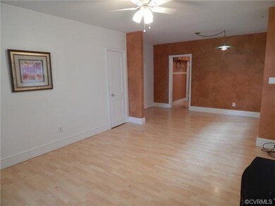 The great room has good space for furniture placem