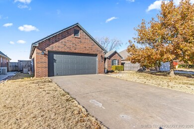 4400 S 197th East Ave, Broken Arrow, OK 74014 - photo 2