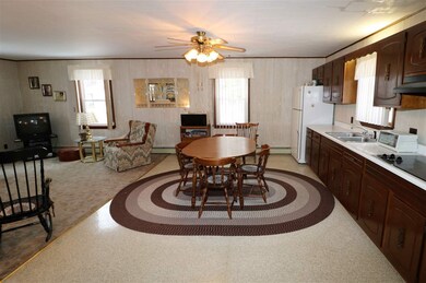 511 Sullivan St, Berlin, NH 03570 - photo 2