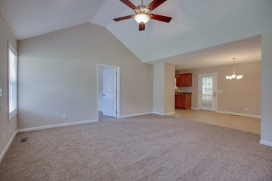 499 Indian Springs Cir, Manchester, TN 37355 - photo 2