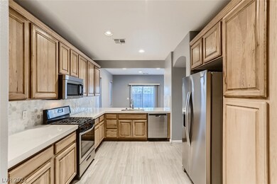9170 Grand Sunburst Ct, Las Vegas, NV 89149 - photo 4