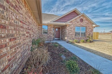 2208 Timbers Blvd, Shawnee, OK 74804 - photo 2