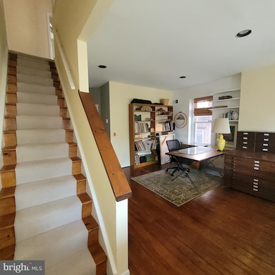 1121 W 8th St, Wilmington, DE 19806 - photo 4