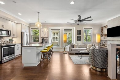 Kitchen/Living Room