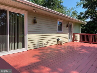 9291 Windsor Dr, La Plata, MD 20646 - photo 2