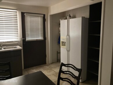 261 W Camino Alameda unit B, Green Valley, AZ 85614 - photo 6