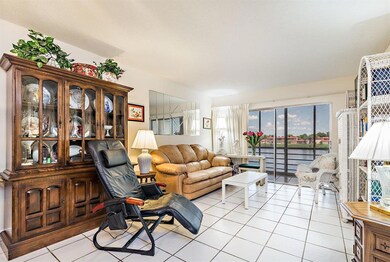 193 Lake Frances Dr unit 1930, West Palm Beach, FL 33411 - photo 4
