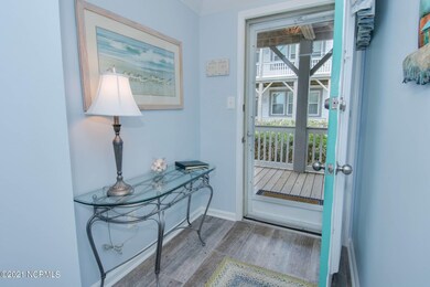 Pier Pointe 5B1 West
