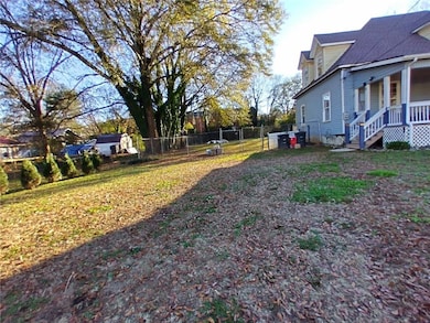 209 Gordon Ave, Calhoun, GA 30701 - photo 4