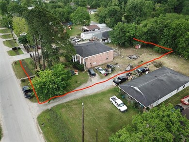 There is plenty of space to accommodate guest parking!