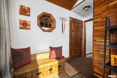 6820 W Pfeiffer Rd, Peoria, IL 61607 - photo 5