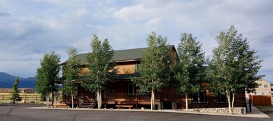 Whispering Aspen Clubhouse!