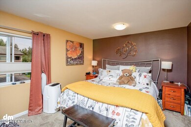 10-Master Bedroom MS_8437-Edit