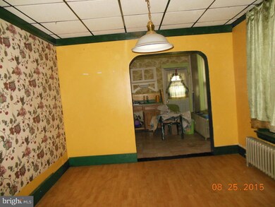 421 S 12th St, Reading, PA 19602 - photo 2