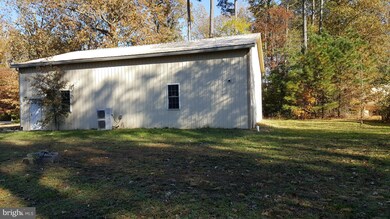 367 Monticello Dr, Colonial Beach, VA 22443 - photo 2