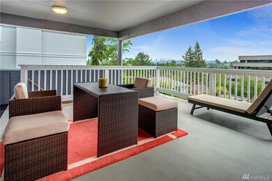 2416 74th Ave SE, Mercer Island, WA 98040 - photo 2