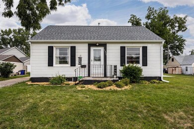 1326 E Ave NW, Cedar Rapids, IA 52405 - photo 5