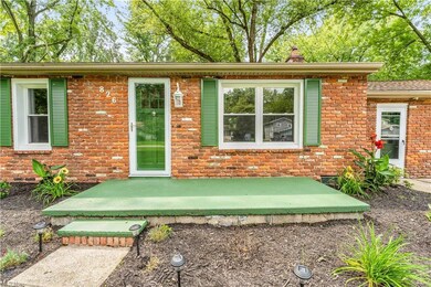 826 Lafayette Blvd, Sheffield Lake, OH 44054 - photo 2