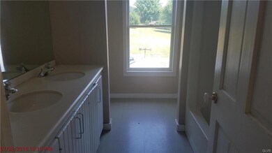 815 Bushkill Center Rd, Nazareth, PA 18064 - photo 7