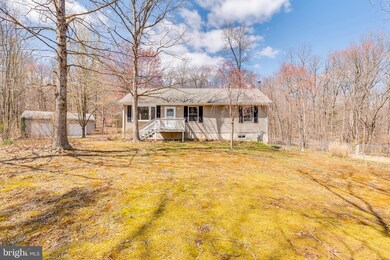 671 Mitchem Ln, Hedgesville, WV 25427 - photo 3