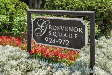 950 S Orange Grove Blvd unit C, Pasadena, CA 91105 - photo 2