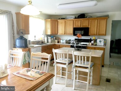 1114 Wood Duck Ct, Upper Marlboro, MD 20774 - photo 6