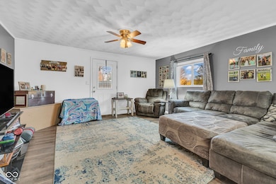 2213 Cardinal Dr, Indianapolis, IN 46227 - photo 6