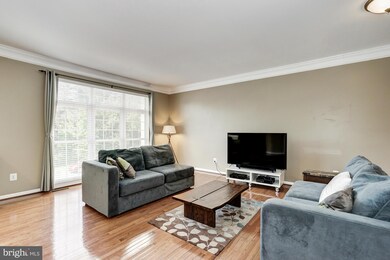 25808 Kirkwood Square, Chantilly, VA 20152 - photo 3