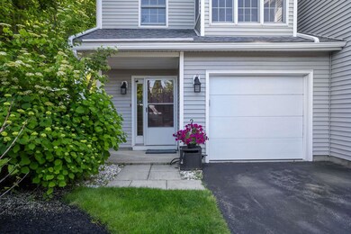 9 Long Beach Ave unit 11, York, ME 03909 - photo 4