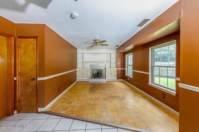 217 Linwood Dr, Jacksonville, NC 28546 - photo 7