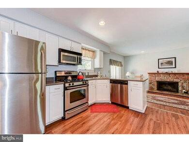 1904 Stratton Dr, Harleysville, PA 19438 - photo 7